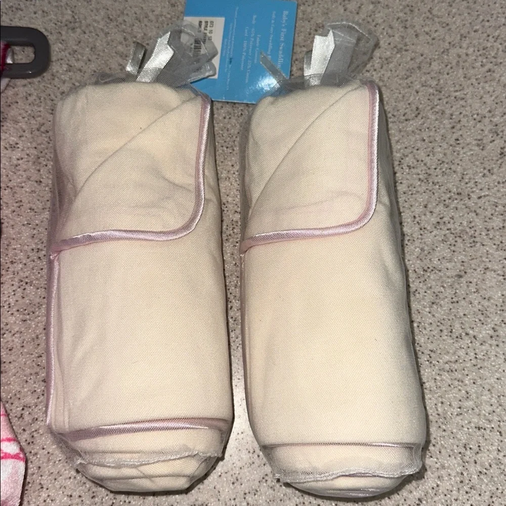 NWT 3 Pink Baby Girl Newborn Blanket Gift Set